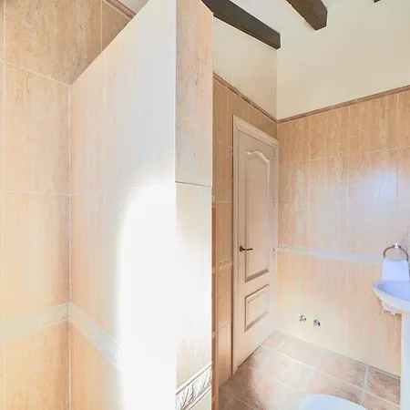 Alcaparain Con Piscina En Caminito Del Rey-carratraca Country house