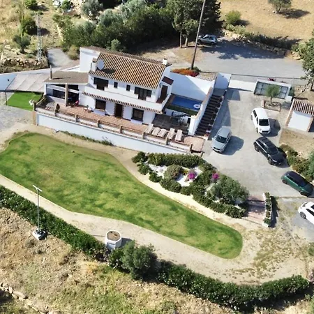 Alcaparain Con Piscina En Caminito Del Rey-carratraca Country house Carratraca