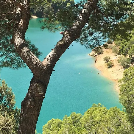 Alcaparain Con Piscina En Caminito Del Rey-carratraca Country house Carratraca